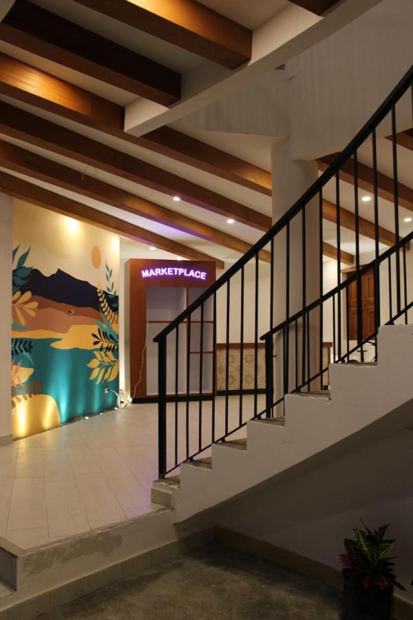 Off Hostel 莱瓦镇 外观 照片