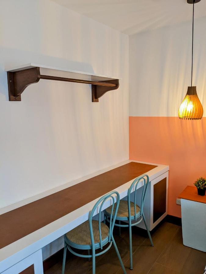 Off Hostel 莱瓦镇 外观 照片
