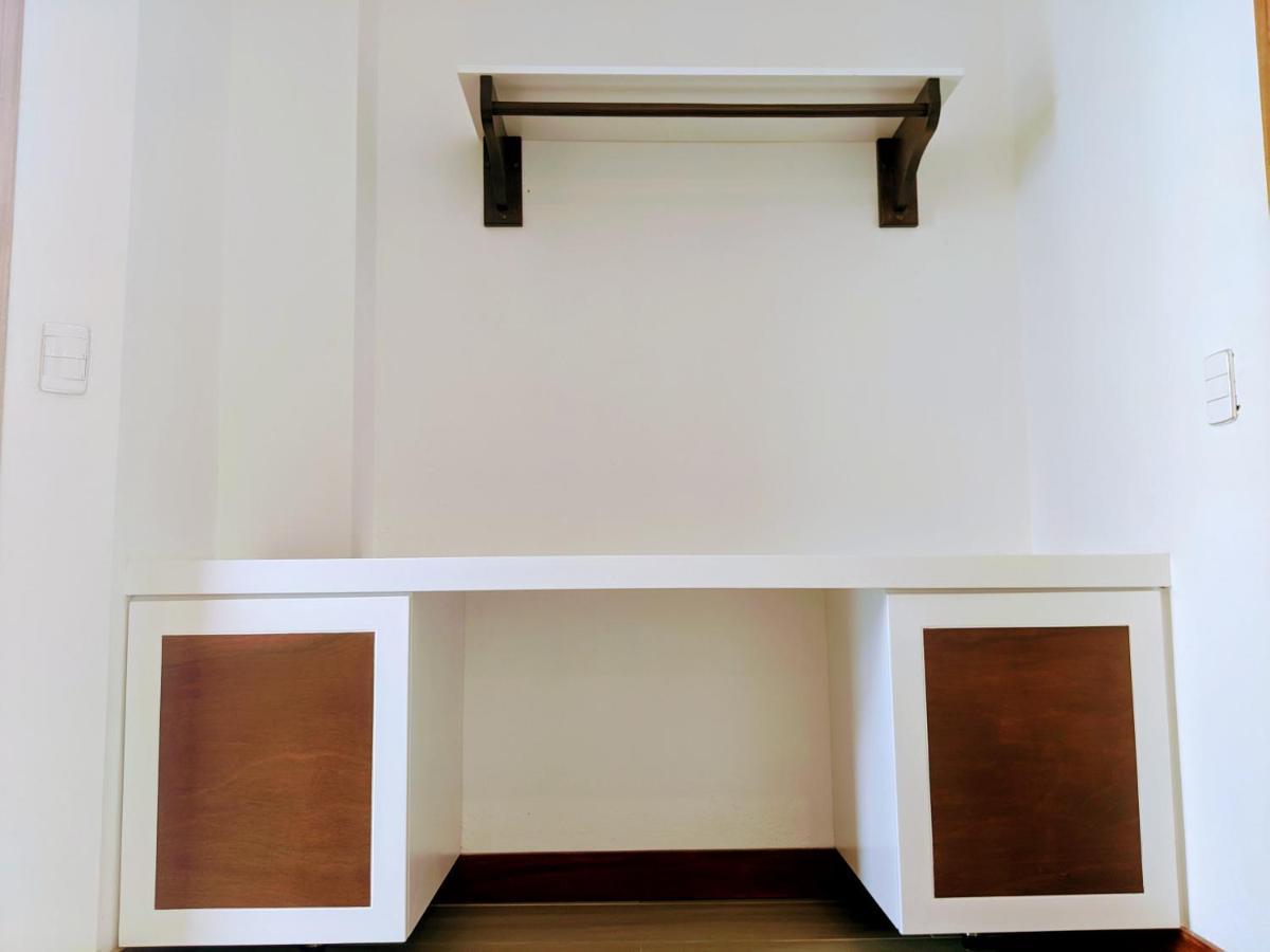 Off Hostel 莱瓦镇 外观 照片